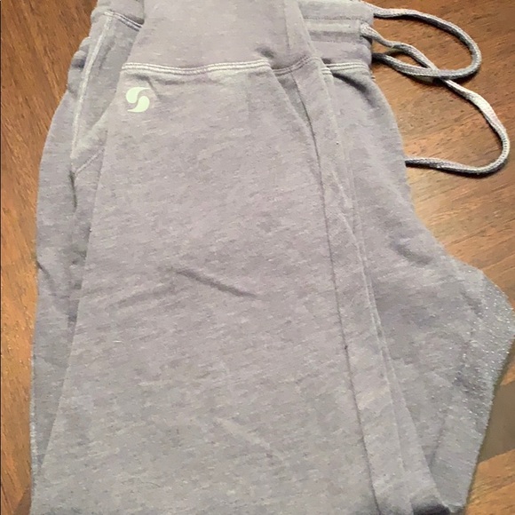 Never worn. Didn’t like the fit. - Picture 2 of 2